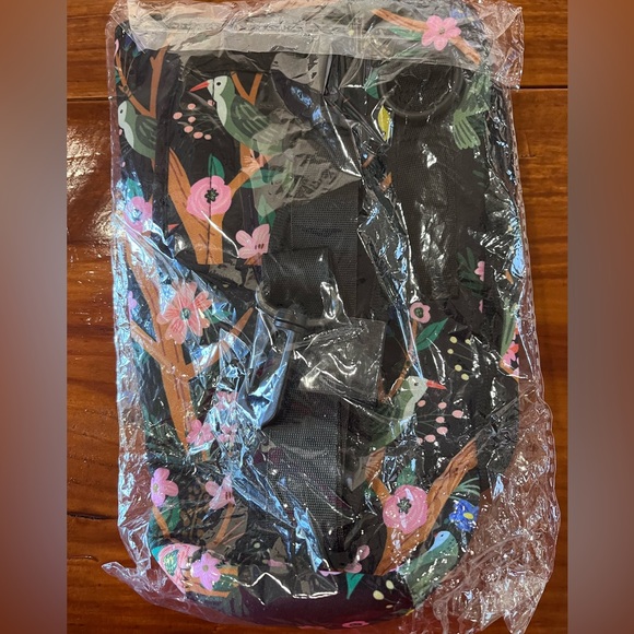 New Tumbler Sleeve with Adjustable Strap & Attached Zippered Pouch - Picture 10 of 16